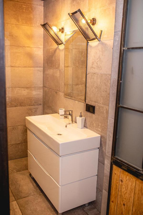 Vysoka Khata2 Lviv Extérieur photo